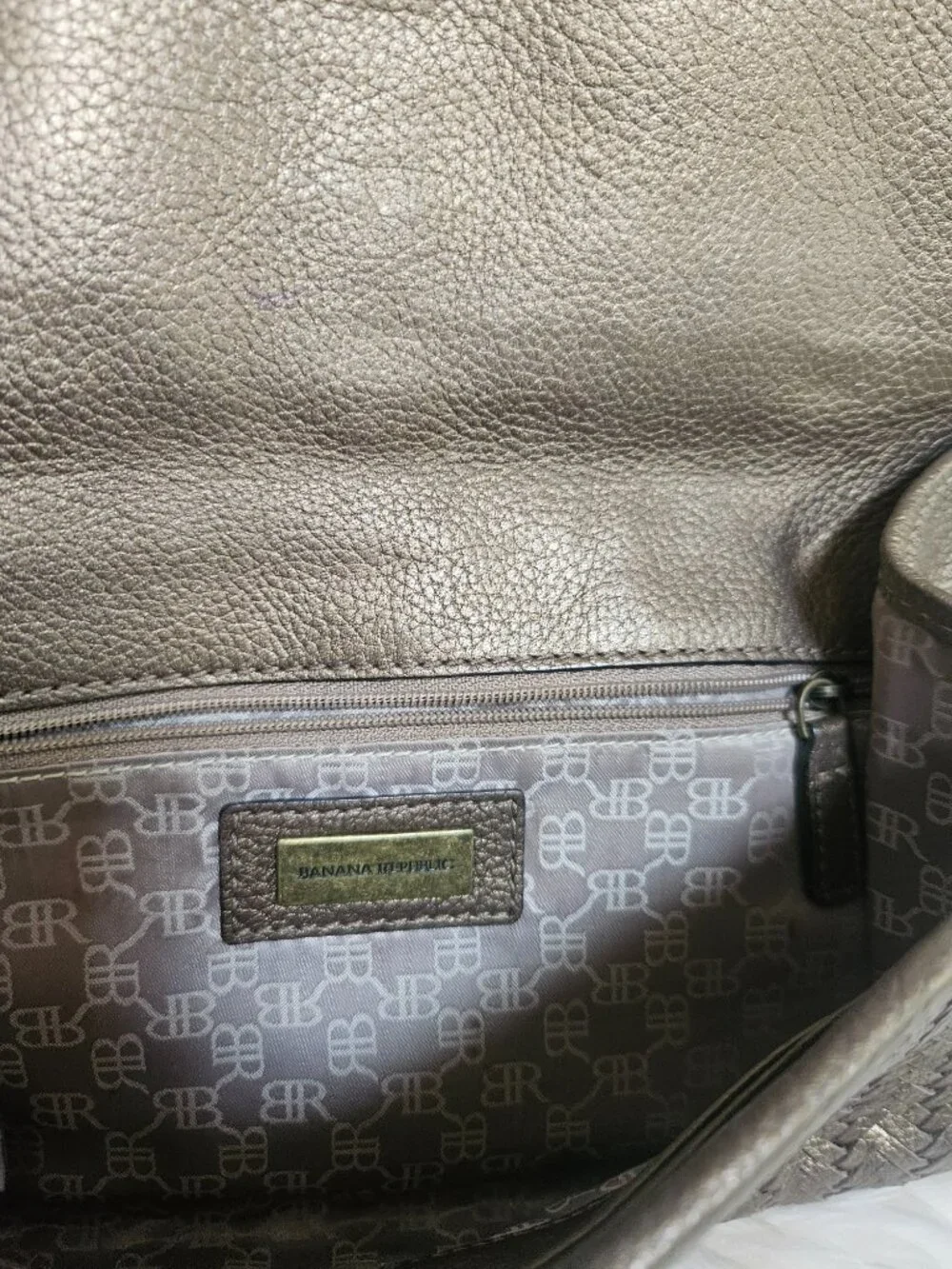 Bannan Republic Genuine Leather  metallic bronze